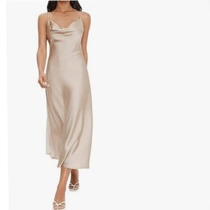 Florens Slip-On Dress